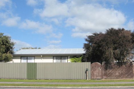 Photo of property in 48a Hartford Avenue, Papamoa Beach, Papamoa, 3118