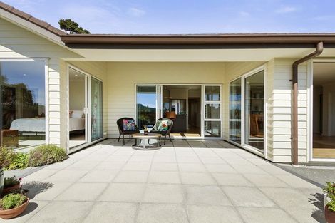 Photo of property in 206 Navigation Drive, Whitby, Porirua, 5024