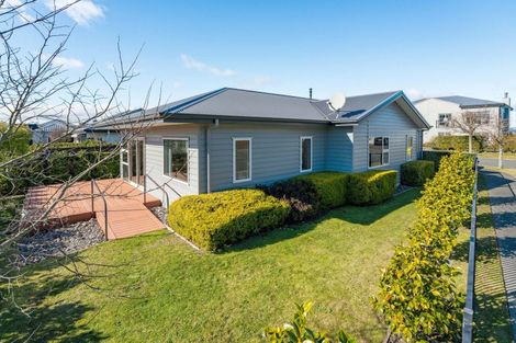 Photo of property in 21 Chateau Crescent, Rangatira Park, Taupo, 3330