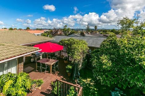 Photo of property in 13 Matuhi Rise, Henderson, Auckland, 0612