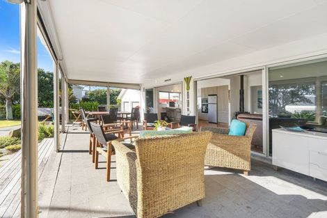 Photo of property in 243 One Tree Point Road, One Tree Point, 0118