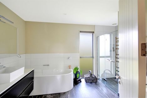 Photo of property in 47 Awa Toru Drive, Fairfield, Dunedin, 9018