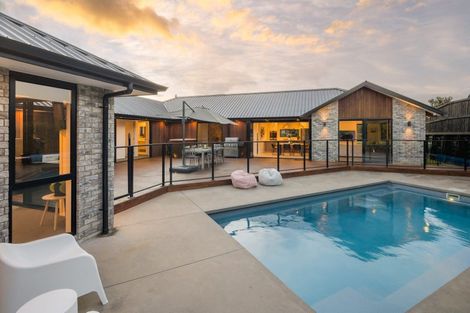 Photo of property in 17 Riverpoint Glade, Flagstaff, Hamilton, 3210