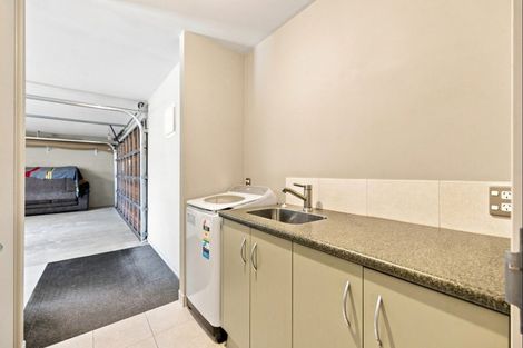 Photo of property in 9 Willowside Place, Amberley, 7410