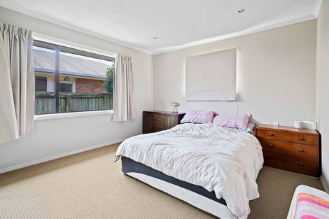Photo of property in 80 Gilberthorpes Road, Hei Hei, Christchurch, 8042