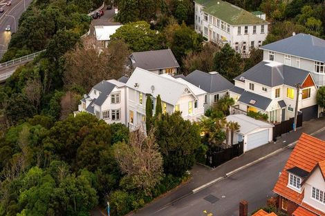 Photo of property in 57 Bolton Street, Kelburn, Wellington, 6012