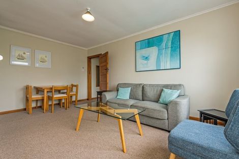 Photo of property in 16 Freyberg Street, Roslyn, Palmerston North, 4414