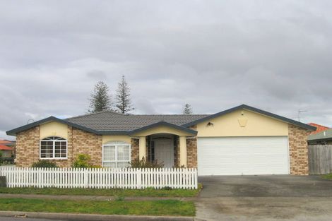 Photo of property in 8 Balrath Road, East Tamaki, Auckland, 2016