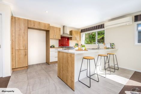 Photo of property in 43 Burma Road, Khandallah, Wellington, 6035