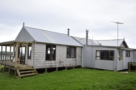 Photo of property in 162 School Road, Slope Point, Tokanui, 9884