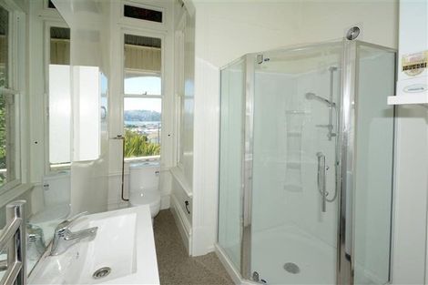 Photo of property in 4 Royal Terrace, Dunedin Central, Dunedin, 9016