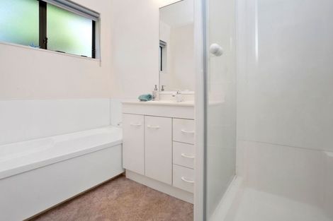 Photo of property in 334a Main Road, Tawa, Wellington, 5028