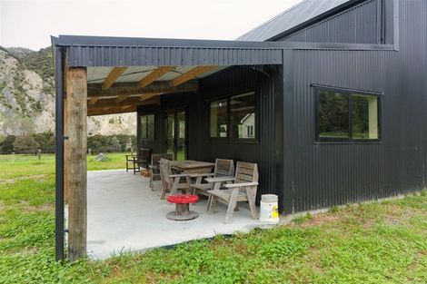 Photo of property in 1065 Clarence Valley Road, Clarence, Kaikoura, 7371