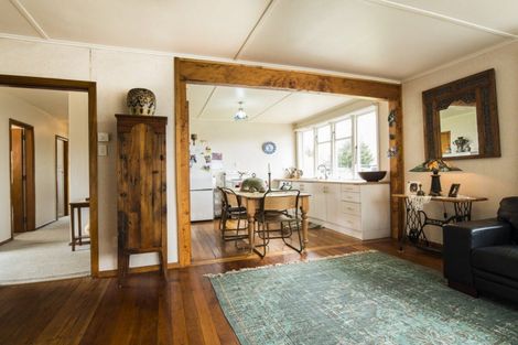 Photo of property in 30 Piwari Street, Rangataua, Ohakune, 4691