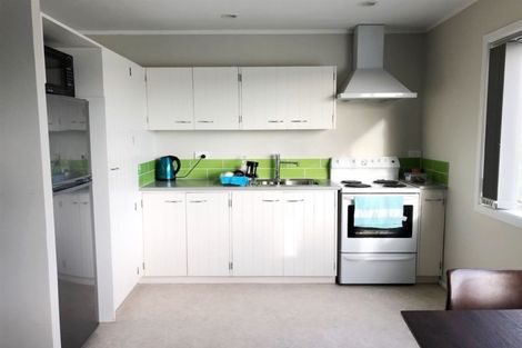 Photo of property in 32c Oranga Avenue, Onehunga, Auckland, 1061