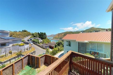 Photo of property in 5 Dennis Way, Island Bay, Wellington, 6023