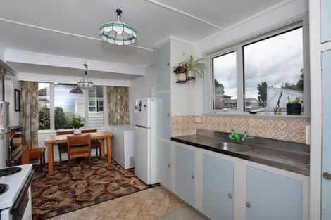 Photo of property in 4 Johnson Street, Bulls, 4818