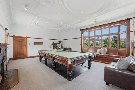 Photo of property in 6 Ridge Lane, New Plymouth, 4310