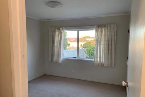 Photo of property in 2/11 Taiko Court, Northpark, Auckland, 2013