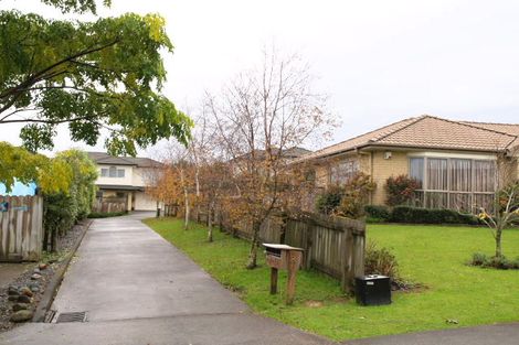Photo of property in 1/8 Tolben Place, Golflands, Auckland, 2013