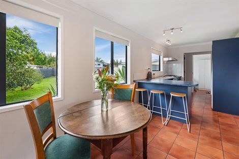 Photo of property in 9 Adam Place, Mangakakahi, Rotorua, 3015