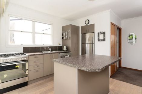 Photo of property in 1/6 Florida Place, Cambridge, 3434