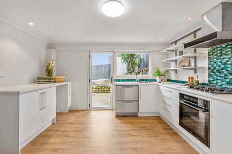 Photo of property in 8 Glenn Terrace, Otumoetai, Tauranga, 3110