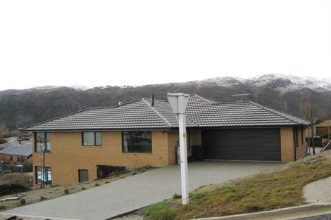 Photo of property in 1 Holdom Place, Clyde, 9330