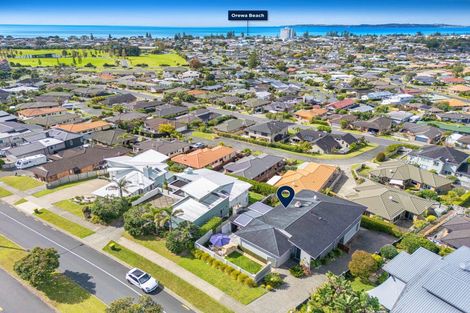 Photo of property in 39 Grand Drive, Orewa, 0931