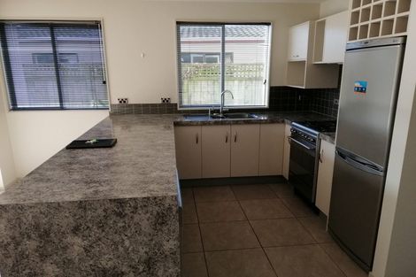 Photo of property in 14b Falla Street, Paraparaumu Beach, Paraparaumu, 5032
