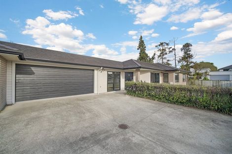 Photo of property in 3 Mill Grove, Riverhead, 0820