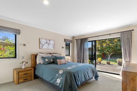 Photo of property in 11 Johnnybro Place, Rototuna North, Hamilton, 3210