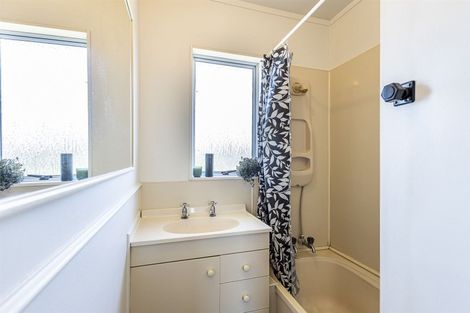 Photo of property in 7 Forth Terrace, Roslyn, Palmerston North, 4414