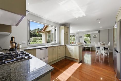 Photo of property in 28 Westminster Glen, Matakana, Warkworth, 0985