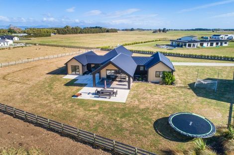 Photo of property in 15 Harvest Lane, Newbury, Feilding, 4775