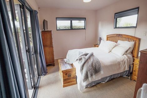 Photo of property in 28 Kibblewhite Road, Masterton, 5810