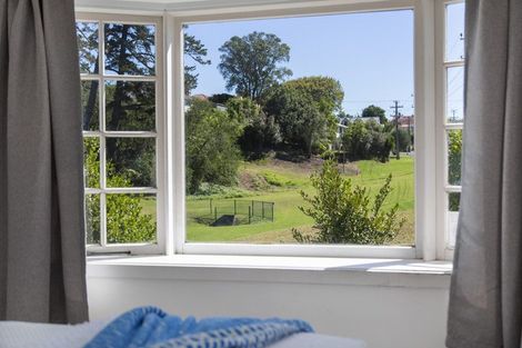 Photo of property in 23 Makiri Street, Helensville, 0800