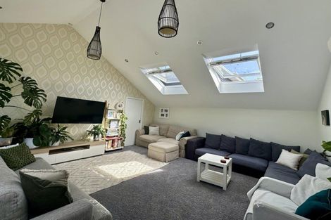 Photo of property in 162 Molesworth Street, New Plymouth, 4312