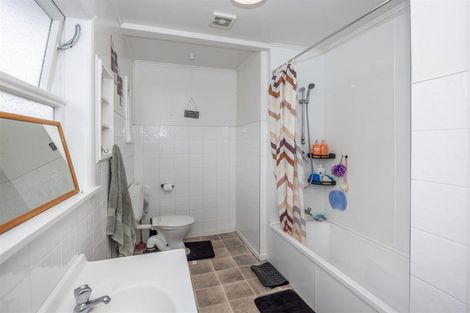 Photo of property in 4 Mount View Road, Melville, Hamilton, 3206