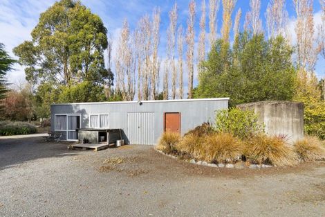 Photo of property in 978 Weedons Ross Road, West Melton, Christchurch, 7671