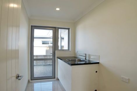 Photo of property in 13 Wakeman Way, Kaiapoi, 7630