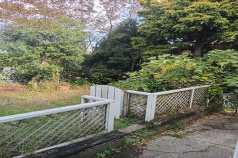 Photo of property in 2/24 Akatea Street, Berhampore, Wellington, 6023