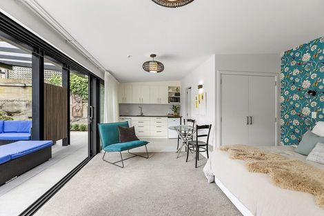 Photo of property in 4 Torless Terrace, Thorndon, Wellington, 6011