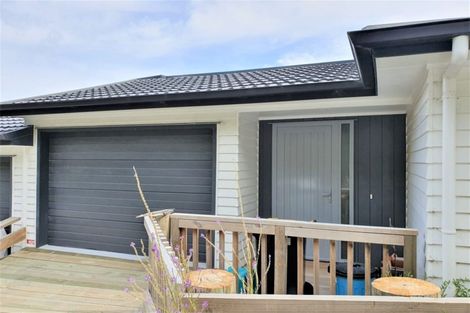 Photo of property in 8a Homebush Road, Khandallah, Wellington, 6035