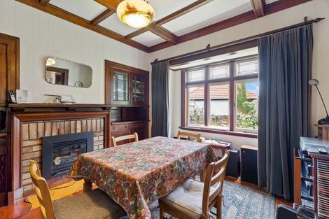 Photo of property in 36 Onewa Road, Northcote Point, Auckland, 0627