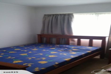 Photo of property in 2/39 Kinloch Place, Papakowhai, Porirua, 5024