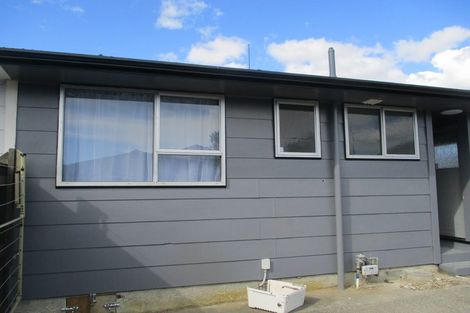 Photo of property in 32b Hartford Crescent, Totara Park, Upper Hutt, 5018