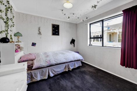 Photo of property in 20 Disraeli Street, Hawera, 4610