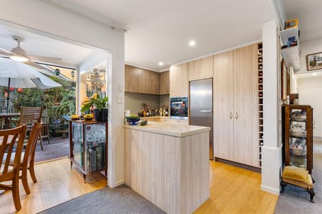 Photo of property in 23 Regents Park Place, Westgate, Auckland, 0614