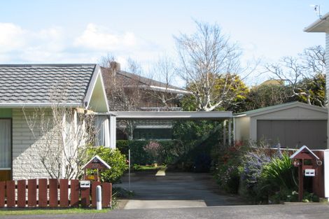 Photo of property in 3a Price Street, Westown, New Plymouth, 4310